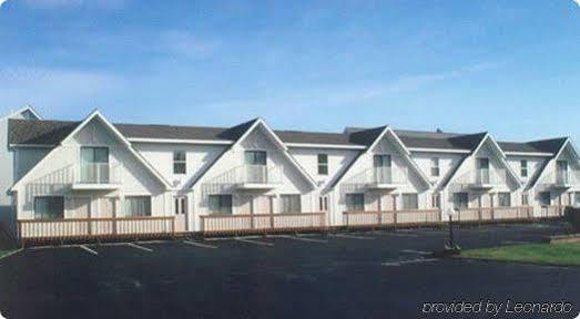 Bridgeview Motel Mackinaw City Eksteriør bilde